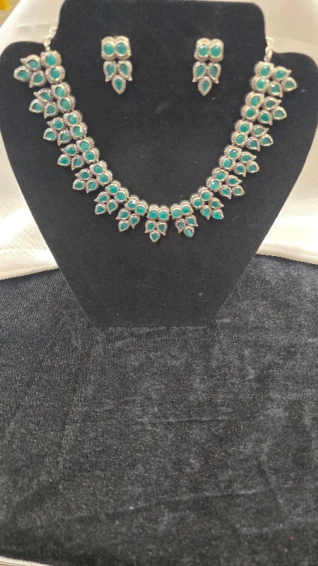 Green Gem Necklace-Mesmerizing Green Color Oxidized Jewellery With Earrings