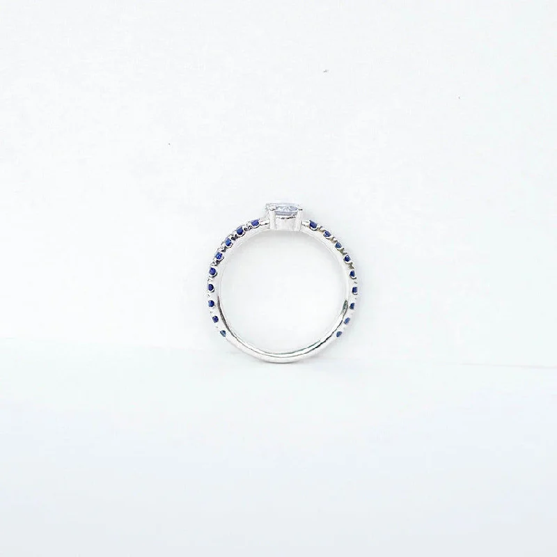 Personalized Men’s Ring-Candy Shades of Blue 18K Whitegold Ring w. Sapphires