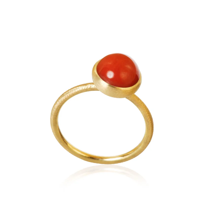 Heart Shaped Wedding Ring-Small Pacific 18K Gold Ring w. Coral