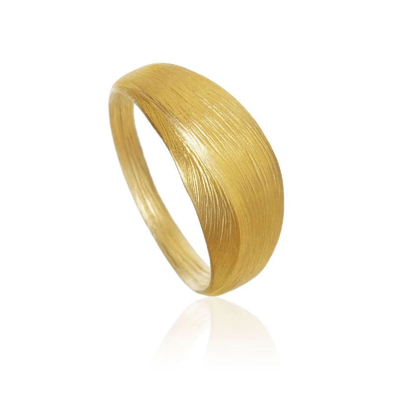 Custom Diamond Wedding Band-Small Aura 18K Gold Ring