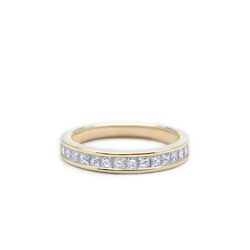 Green Diamond Engagement Ring-Composure 18K Gold, Whitegold or Rosegold Ring w. Diamonds