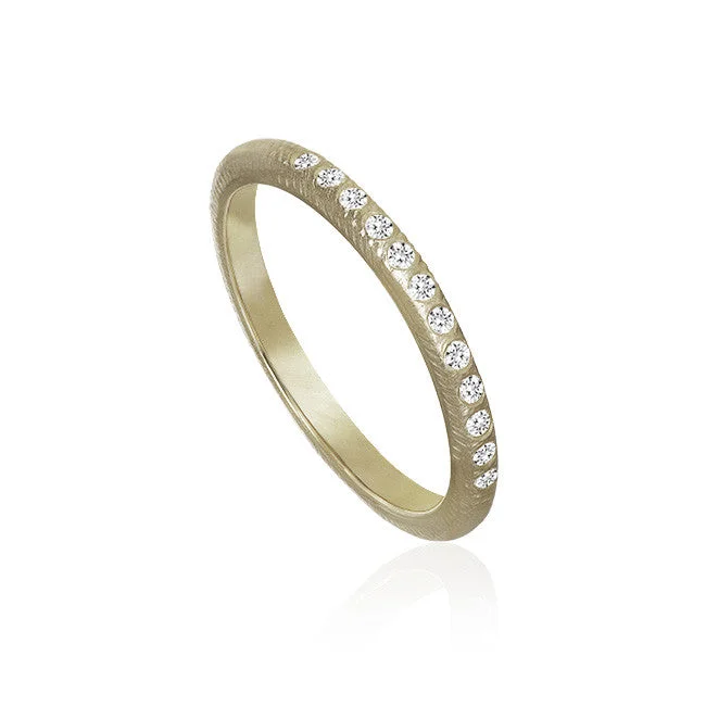 Men’s Gold Signet Ring-Curve 18K Whitegold Ring w. 12 Diamonds