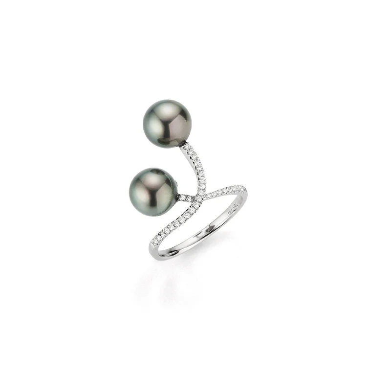 Silver Solitaire Ring-Curved 18K Whitegold Ring w. Diamonds & Pearls