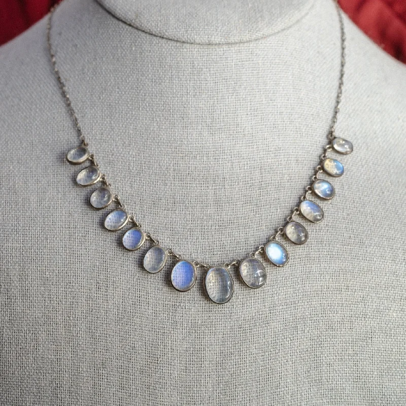 Large Stone Necklace-Sterling Moonstone Graduated Oval Drop Necklace in 16 inch length