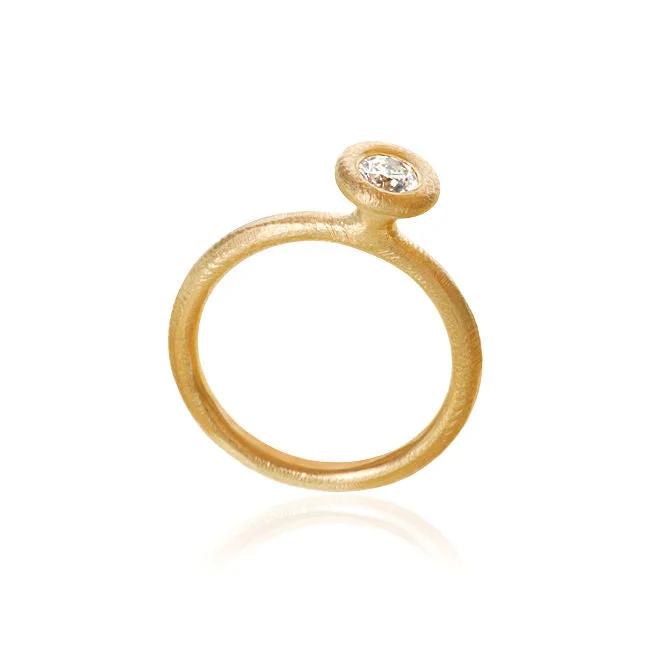 Simple Solitaire Engagement Ring-Glory 18K Gold Ring w. Diamond