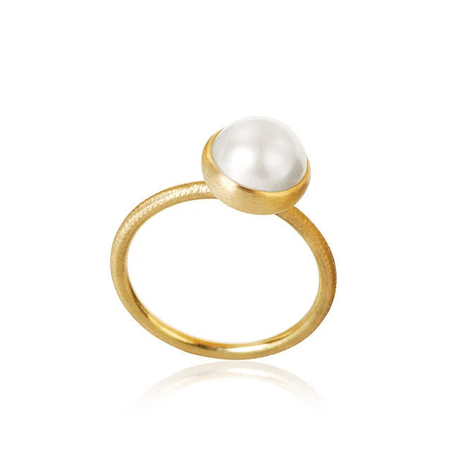 Engagement Ring with Pink Diamond-Small Pacific 18K Gold Ring w. White Pearl