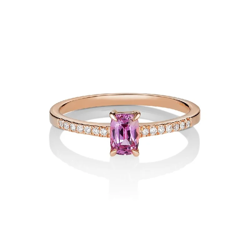 Custom Diamond Wedding Band-Digu Rosa 18K Rosegold Ring w. Diamonds & Sapphire