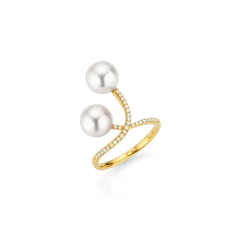 Custom Wedding Ring Set-Curved 18K Gold Ring w. Diamonds & Pearls