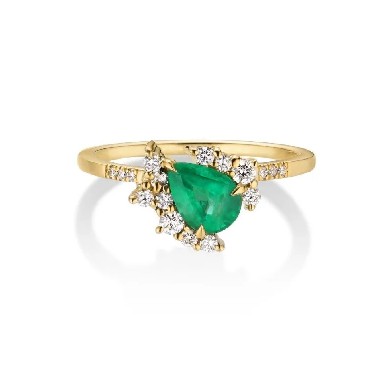 Solitaire Engagement Ring-Peya Marakata 18K Gold Ring w. Diamonds & Emerald