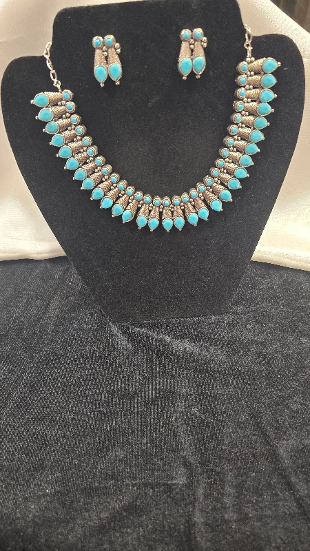 Simple Choker Necklace-Elegant Light Blue Colored Choker Set