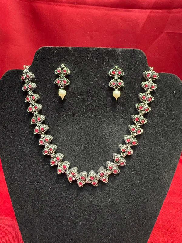 Silver Choker Necklace-Appealing Oxidized Maroon Color Necklace With Pearls Drop Earrings For Women